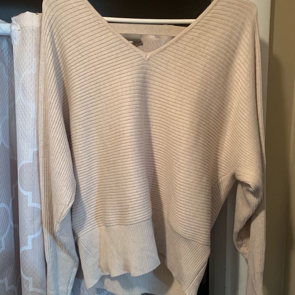 Hippie Rose V-Neck Ribbed Sweater in Cream